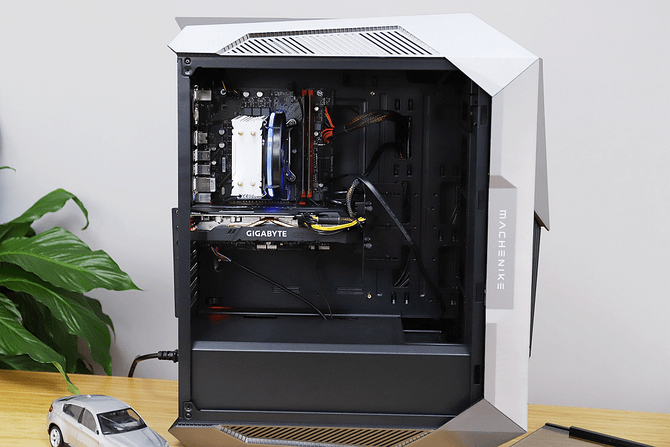 机械师f117v未来战舰2代游戏主机评测十代酷睿加持