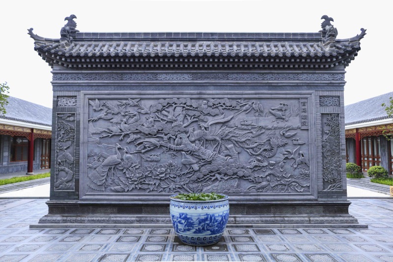 一居斗室,一方院落,闭门不出的30年!唐语砖雕