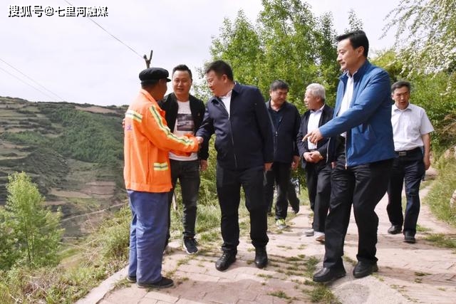 七里河区委书记芮文刚调研西果园镇脱贫攻坚和乡村振兴工作