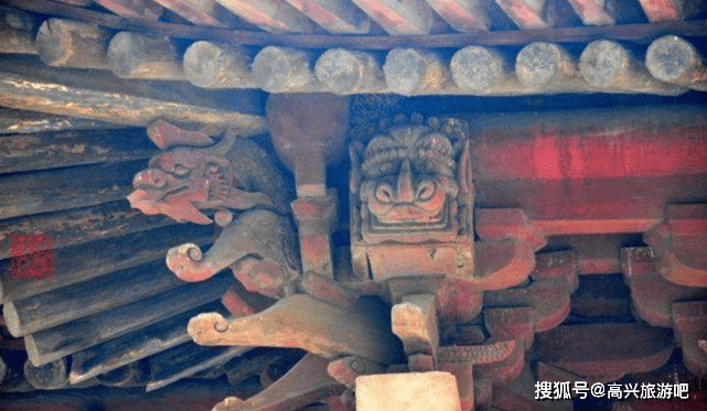 比如,这里有六组神奇的"三":主楼高三层,整体分三部分,乐楼面阔三间