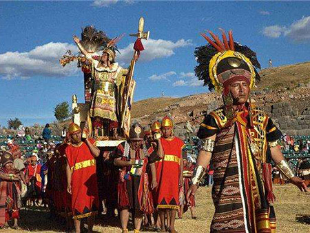 是印第安人的聚居地,11-16世纪时,境内曾建立起强大而辉煌的印加帝国