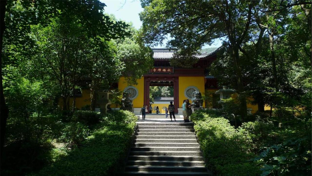 临平寺庙图片