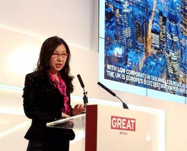 她是华为女皇,仅用7年当上董事长,有她在任正非甘愿躲在幕后_孙亚芳