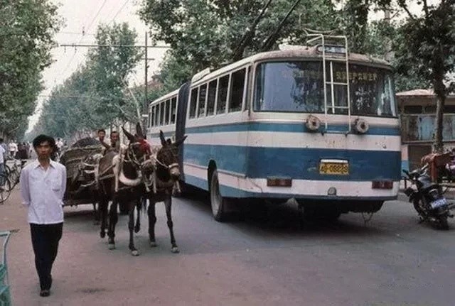 珍贵的历史记忆:1990年郑州难忘的"绿城"市井生活记忆_侯寨