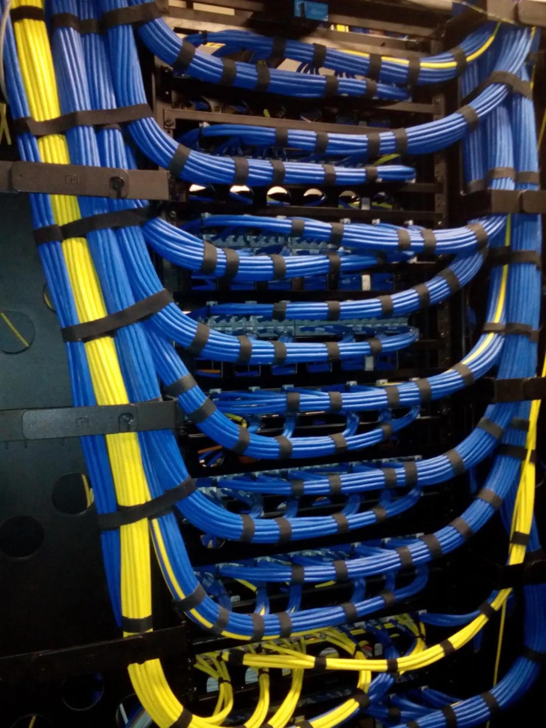 弱电机房布线的最高境界