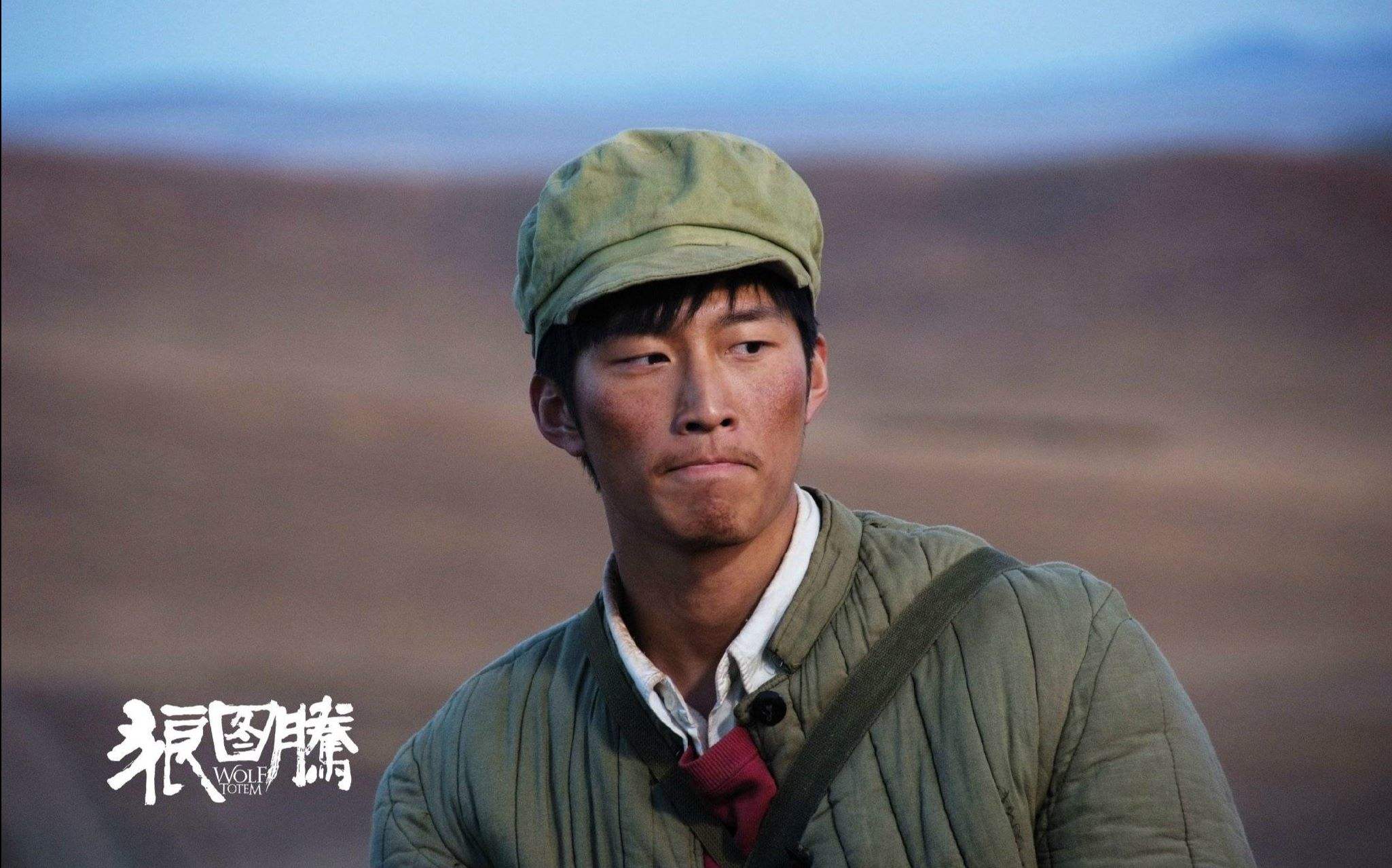 窦骁2010年凭借《山楂树之恋》出道,十年如一日,演艺之路踏踏实实的一
