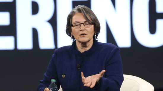 顾问:fb对社会产生负面影响 高层并未担起责任】_乔安娜·霍夫曼