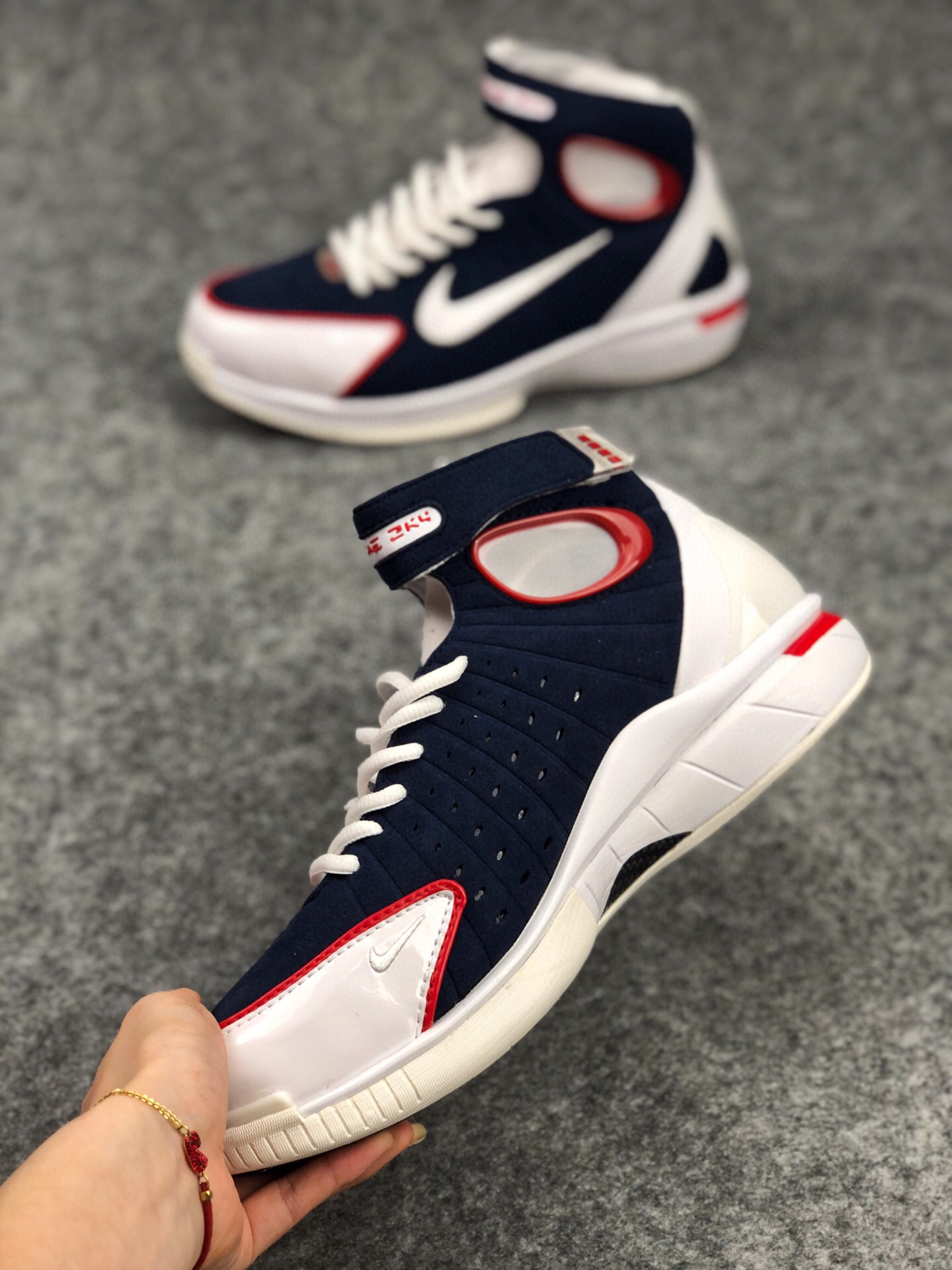 耐克科比一代 nike air zoom huarache 2k4 usa 美国队篮球鞋
