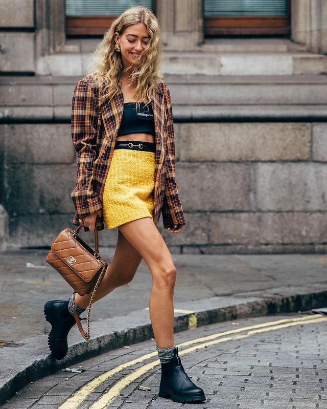 2. 穿出高级感撞色的秘诀