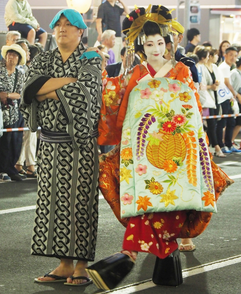 日本花魁走路姿势图片