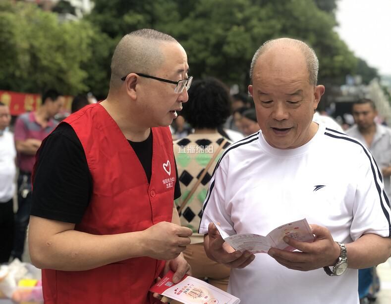 走近无偿献血丨无偿献血志愿服务无偿献血普大爱红色志愿献真情