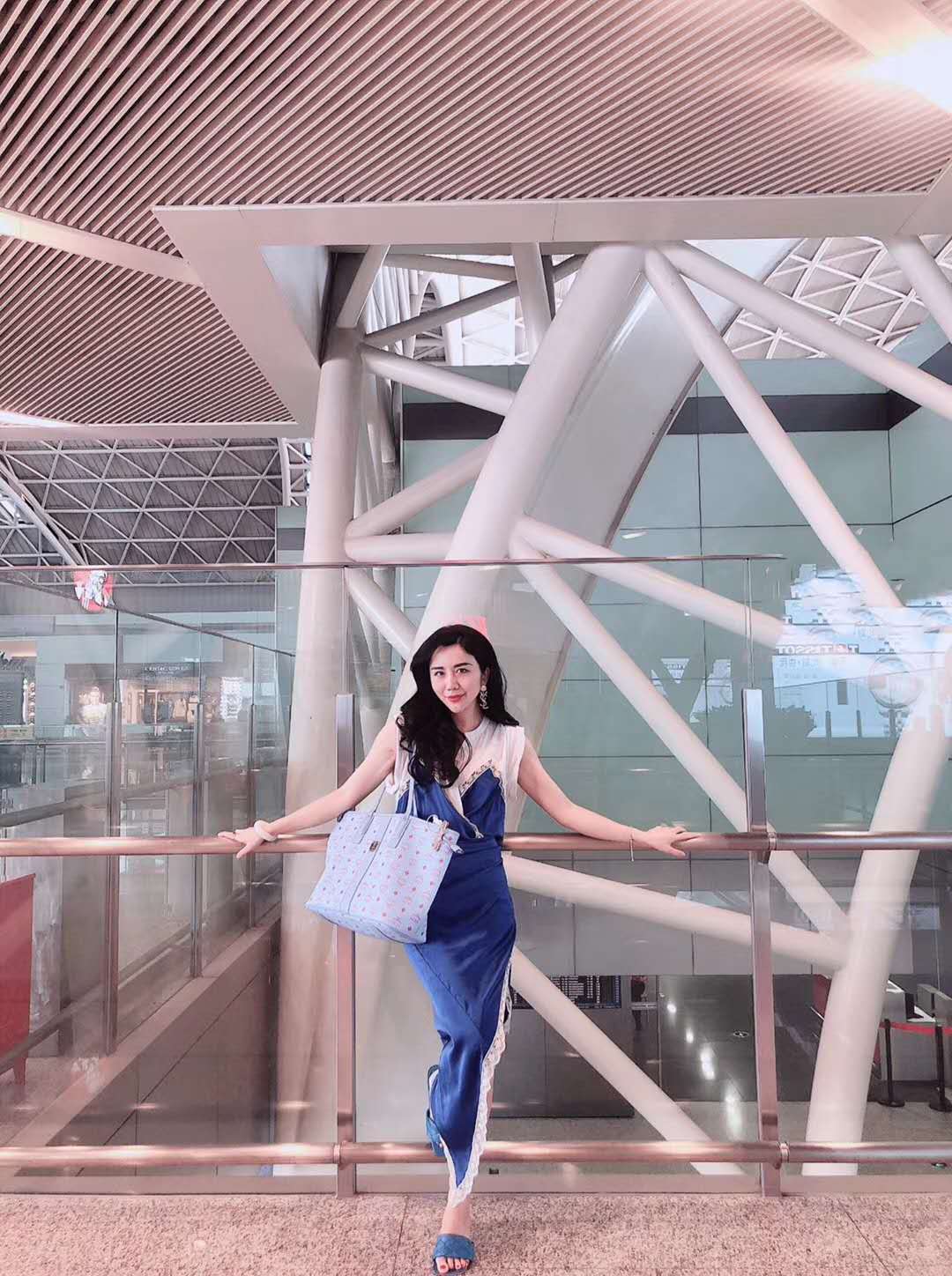 百变女王 歌手黄迎迎图集