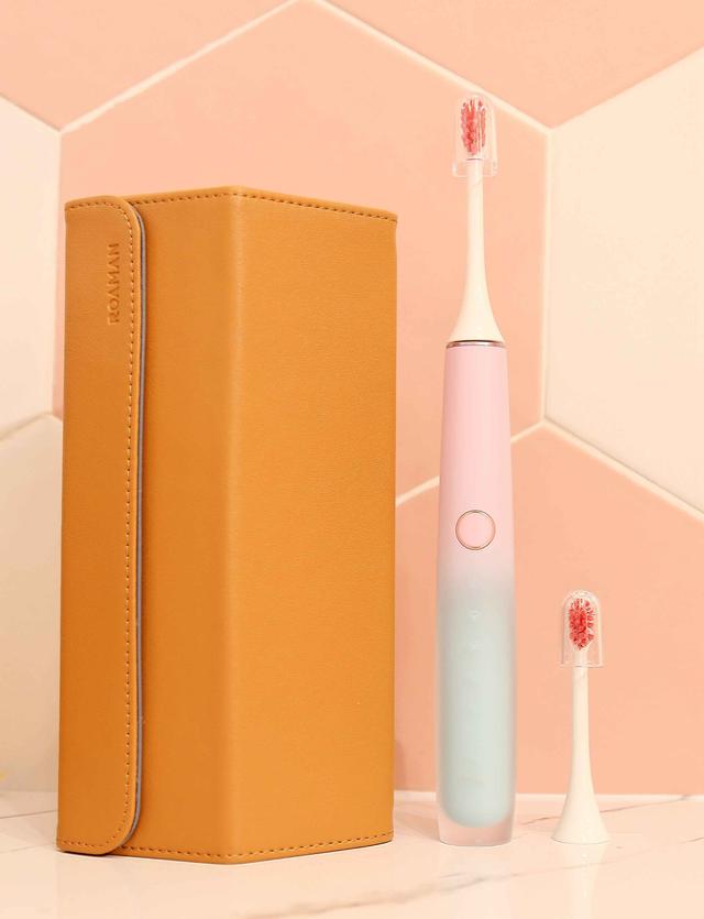 罗曼小心机电动牙刷哄女友神器电动牙刷界颜值担当