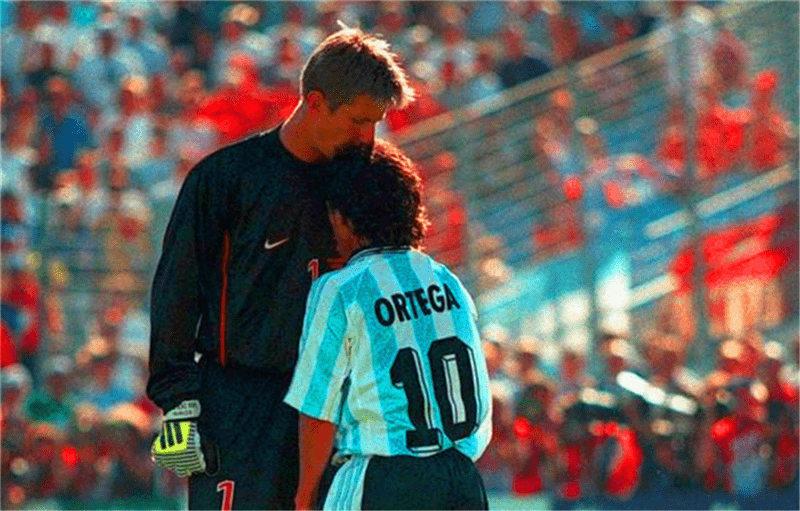 火线上位却碰上哈吉,还被范德萨还施彼身_奥特加