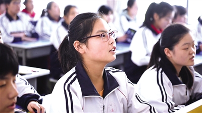 南阳市第八中学校:用出彩画笔描绘文明校园最美风景