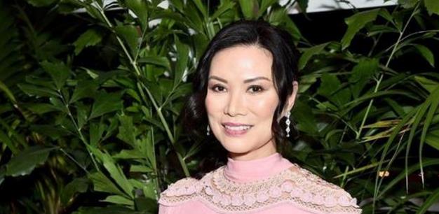 邓文迪为何能"钓"到那么多西方大佬?看看她年轻时的照片就懂了