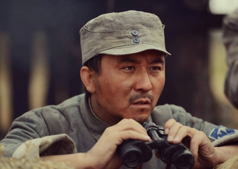 连长和指导员谁的权力更大从刘老庄英雄连的战斗故事说开去