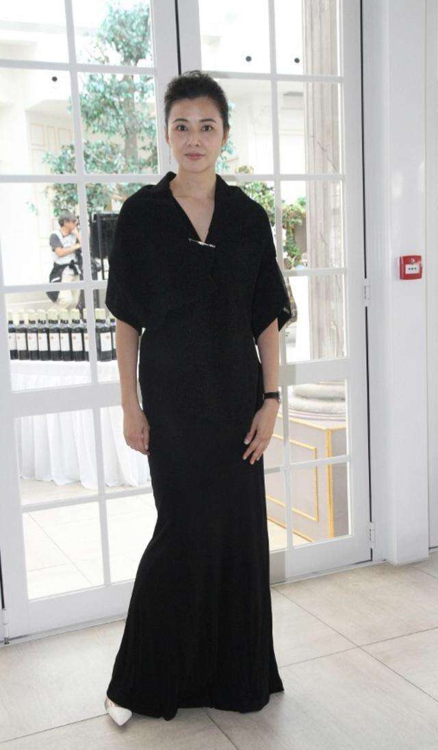 美女明星蒙嘉慧的图集