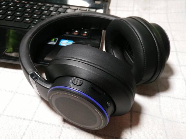 让人身临其境的全息音响创新sxfiair飞行者蓝牙耳机体验