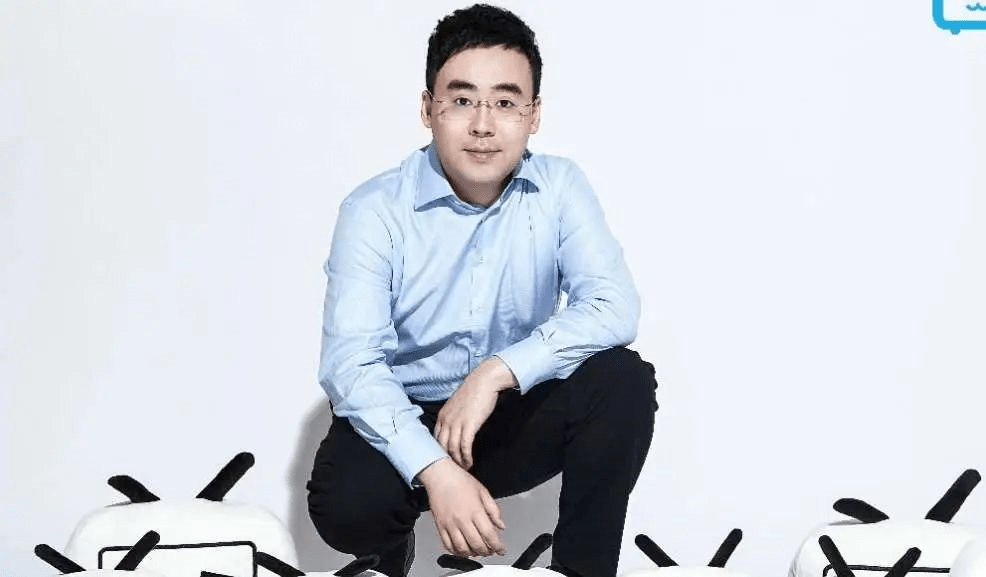 b站却走到了今天,这是b站创始人徐逸的运气,他遇到了陈睿