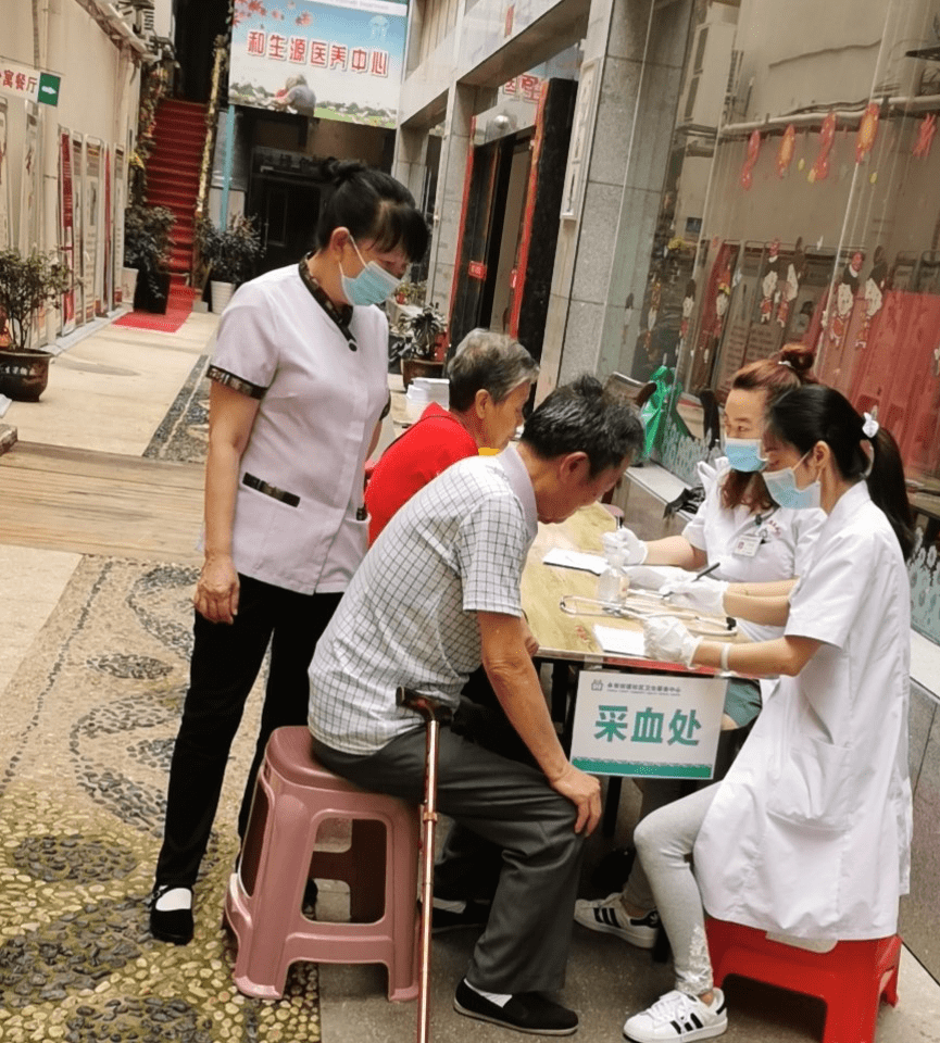 武陵区永安街道社区卫生服务中心:党员走进养老院,志愿服务暖人心