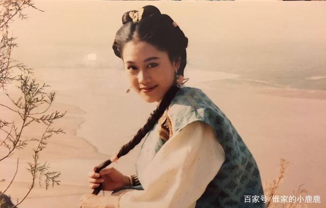 古典美人的屏幕样式梁小冰