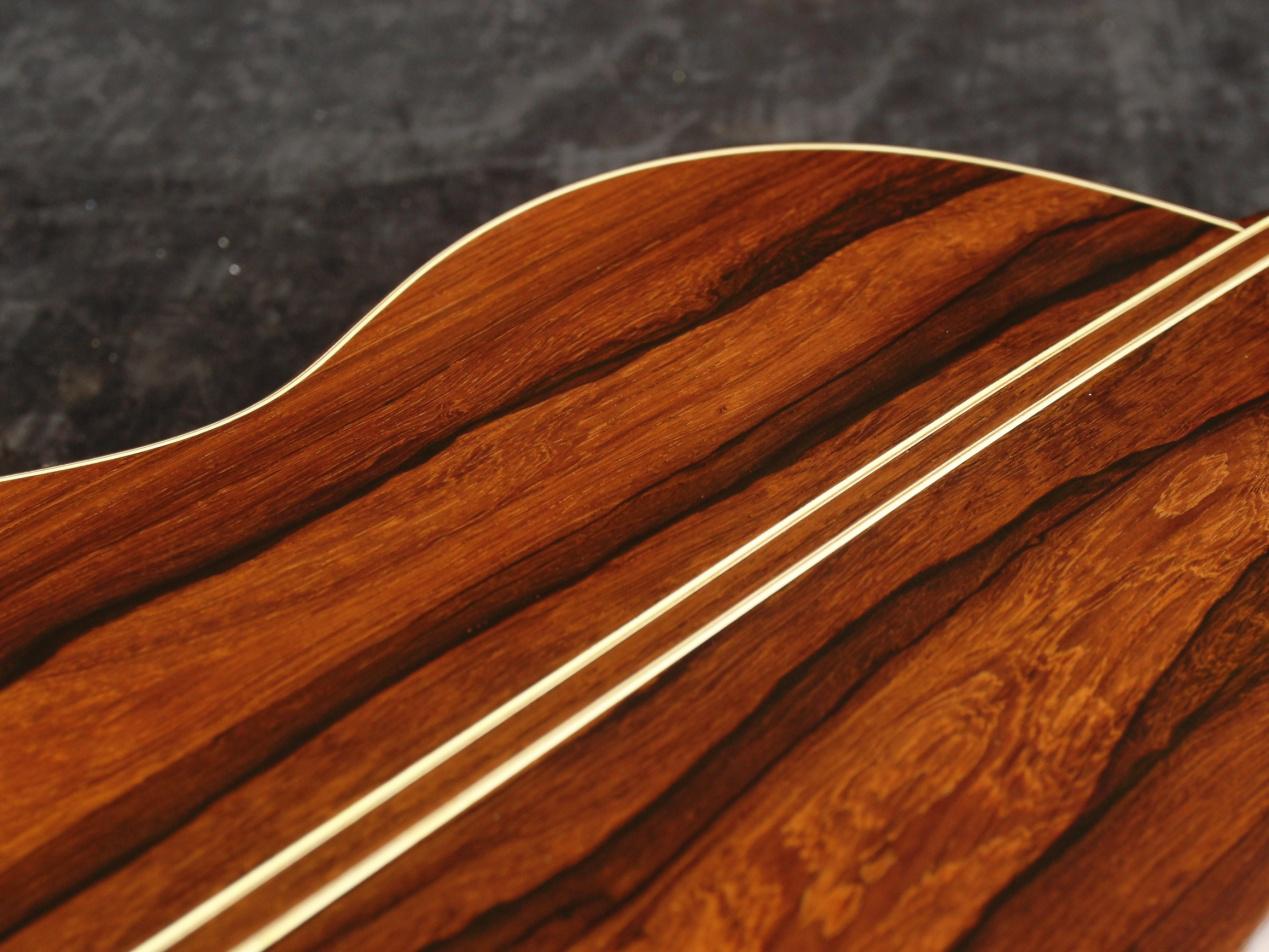 使用在吉他上的玫瑰木