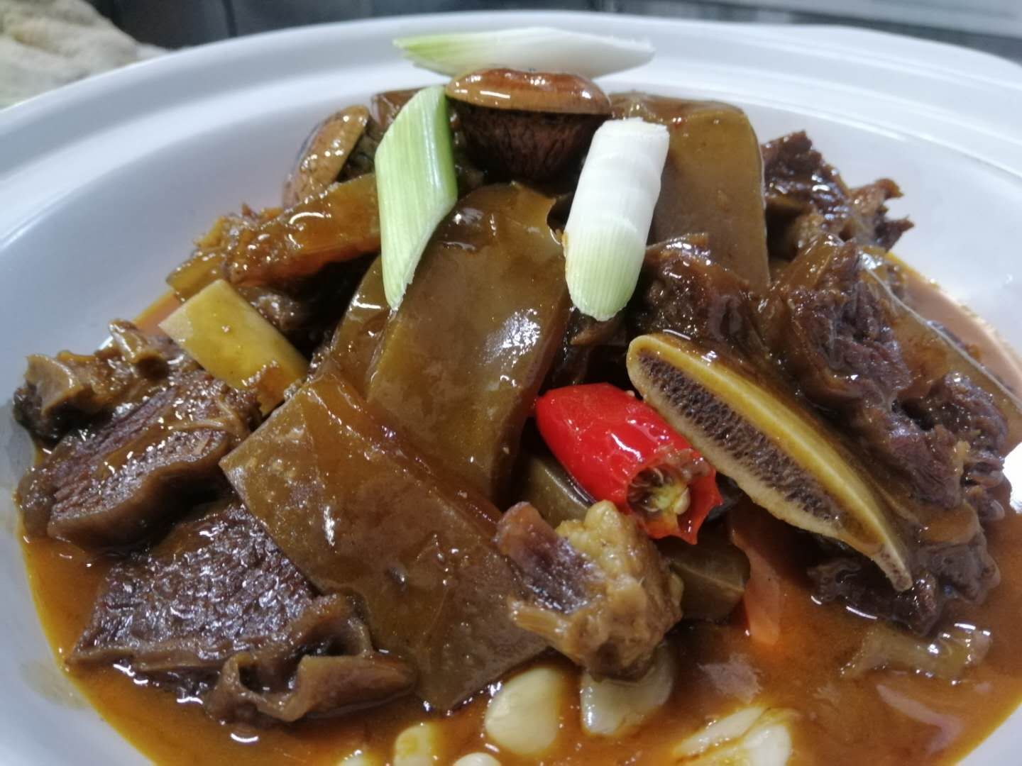 【带皮黄牛肉】带皮黄牛肉精美图集
