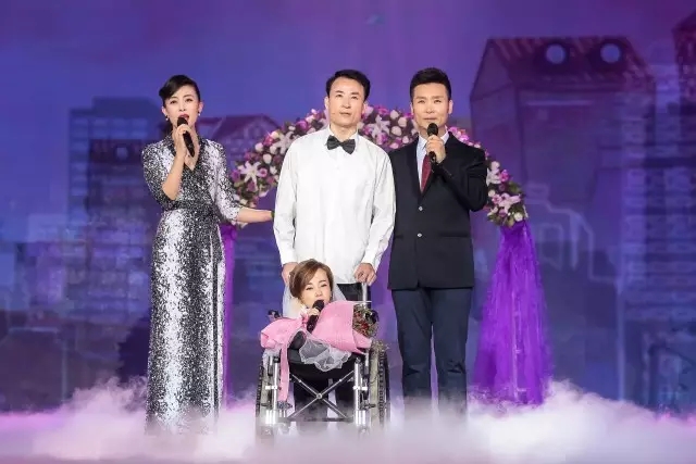 从农村奋斗出来的男高音歌唱家刘和刚,成名背后藏着多少苦与泪?_战扬