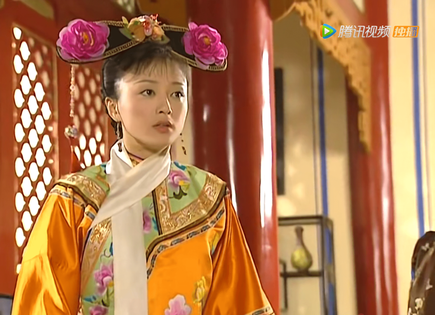 着空气刘海的知画演反派,无需烟熏妆和勾魂眉,更没有烈焰红唇_向永琪