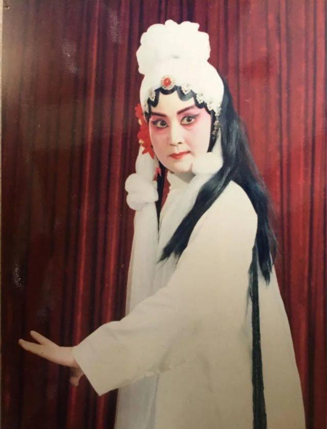 咸阳著名主持人陈爱美为何牵挂这个人四十多年