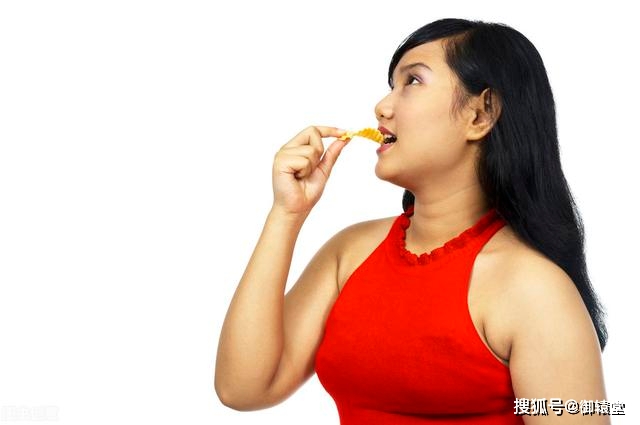 锻炼身体能改变副乳吗(做什么运动可以改善副乳)