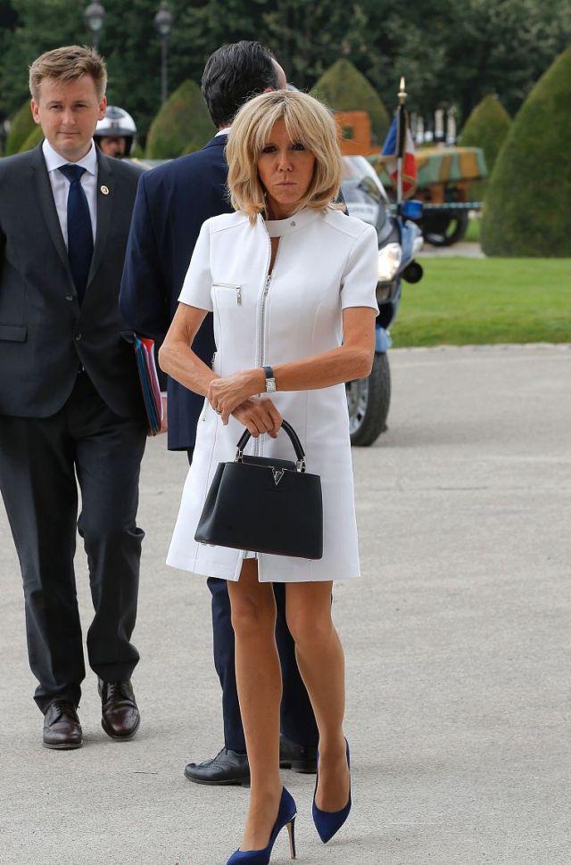 当我老了,也要这样优雅!66岁法国总统夫人布丽吉特穿搭有范儿