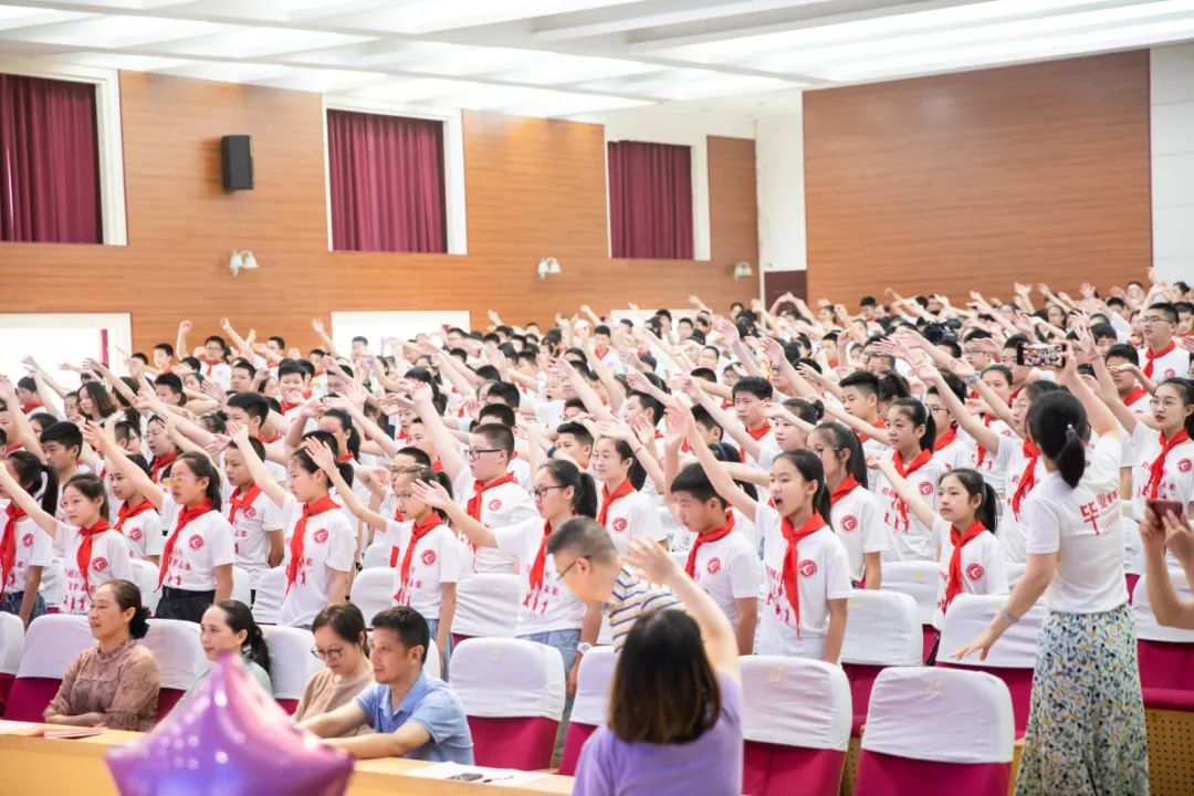 南通市通州区实验小学:跨越百年 飞梦未来——记2020届毕业典礼