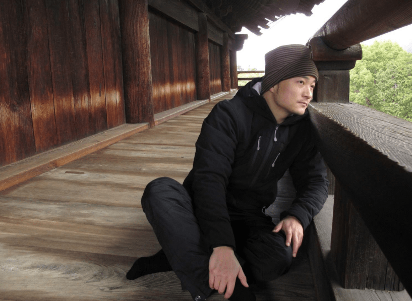 喻恩泰是得罪人了,还是人品真的有问题呢?揩油事件是真的吗?