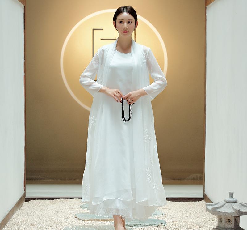 原创佛系少女养成,我有一个"道姑"朋友