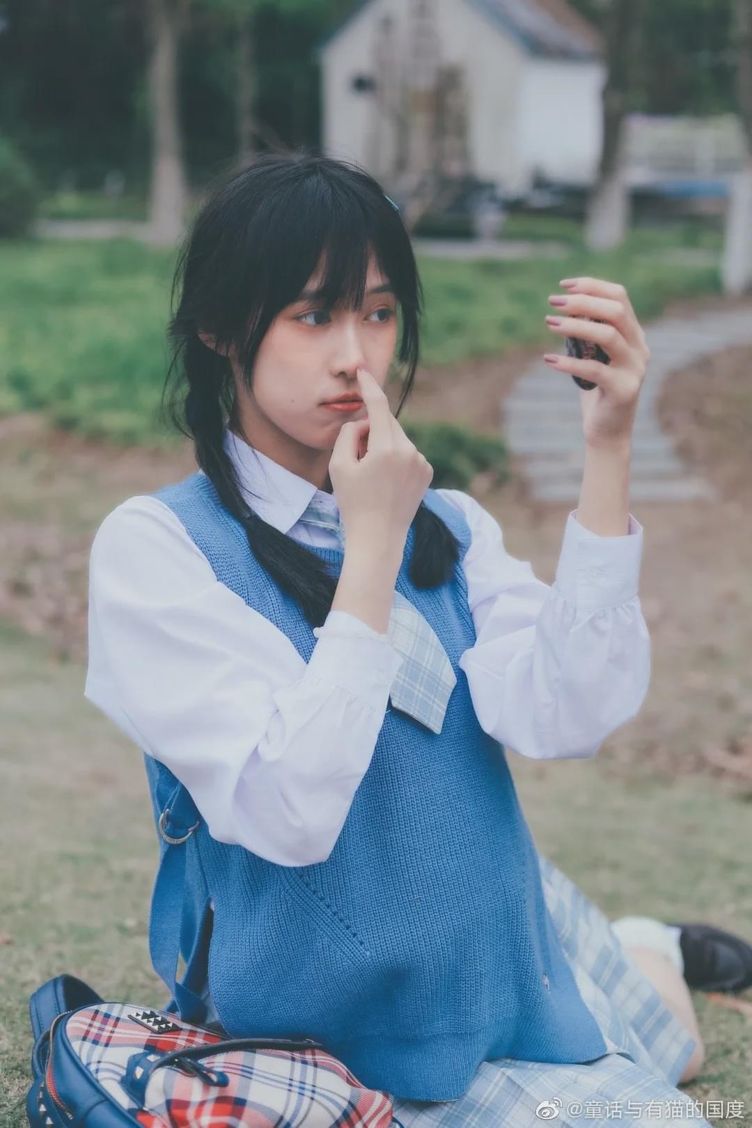 jk校服:你将是我数不尽的春天