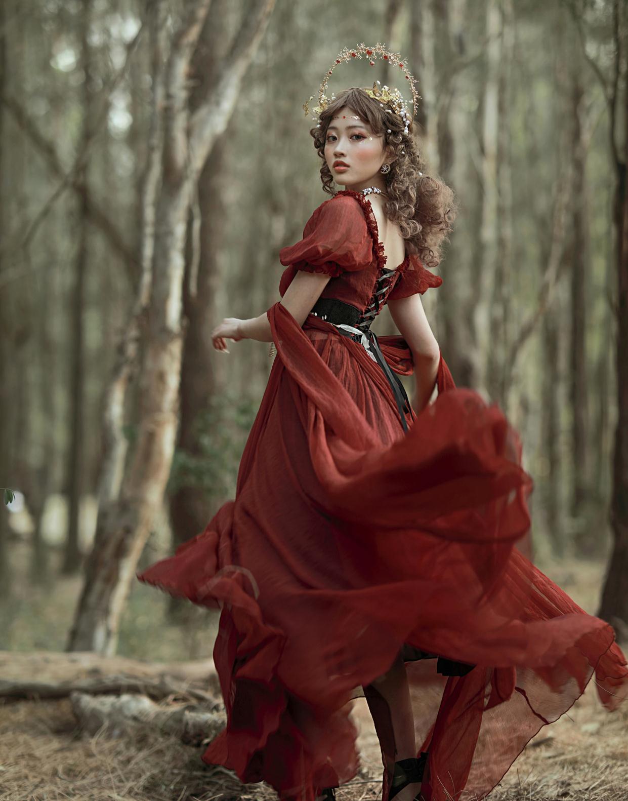 原创"希腊风"洛丽塔长什么样?高贵优雅,还很温柔,难怪lo娘都爱穿