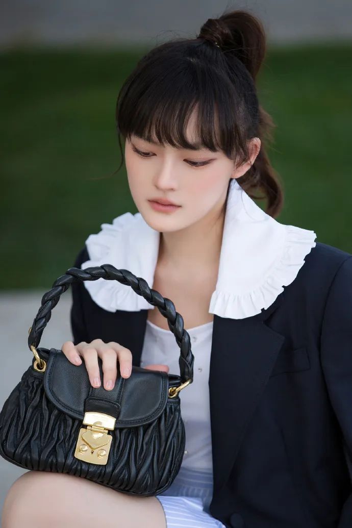 原创文淇真是人间洋娃娃穿件五岁小孩子喜欢的衣服乖巧又俏皮