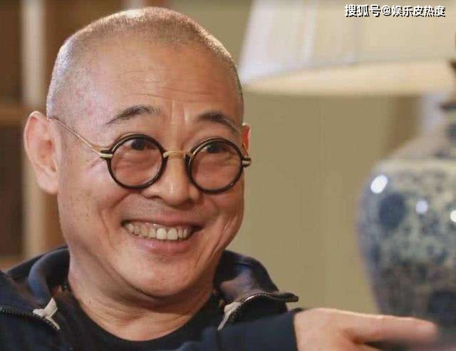 57岁李连杰重归颜值巅峰状态回春容光焕发身材强壮年轻20岁