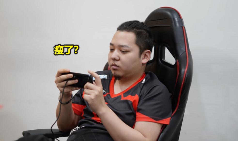 不过最后还是祝六点六今年能再收获一个冠军吧,ag超