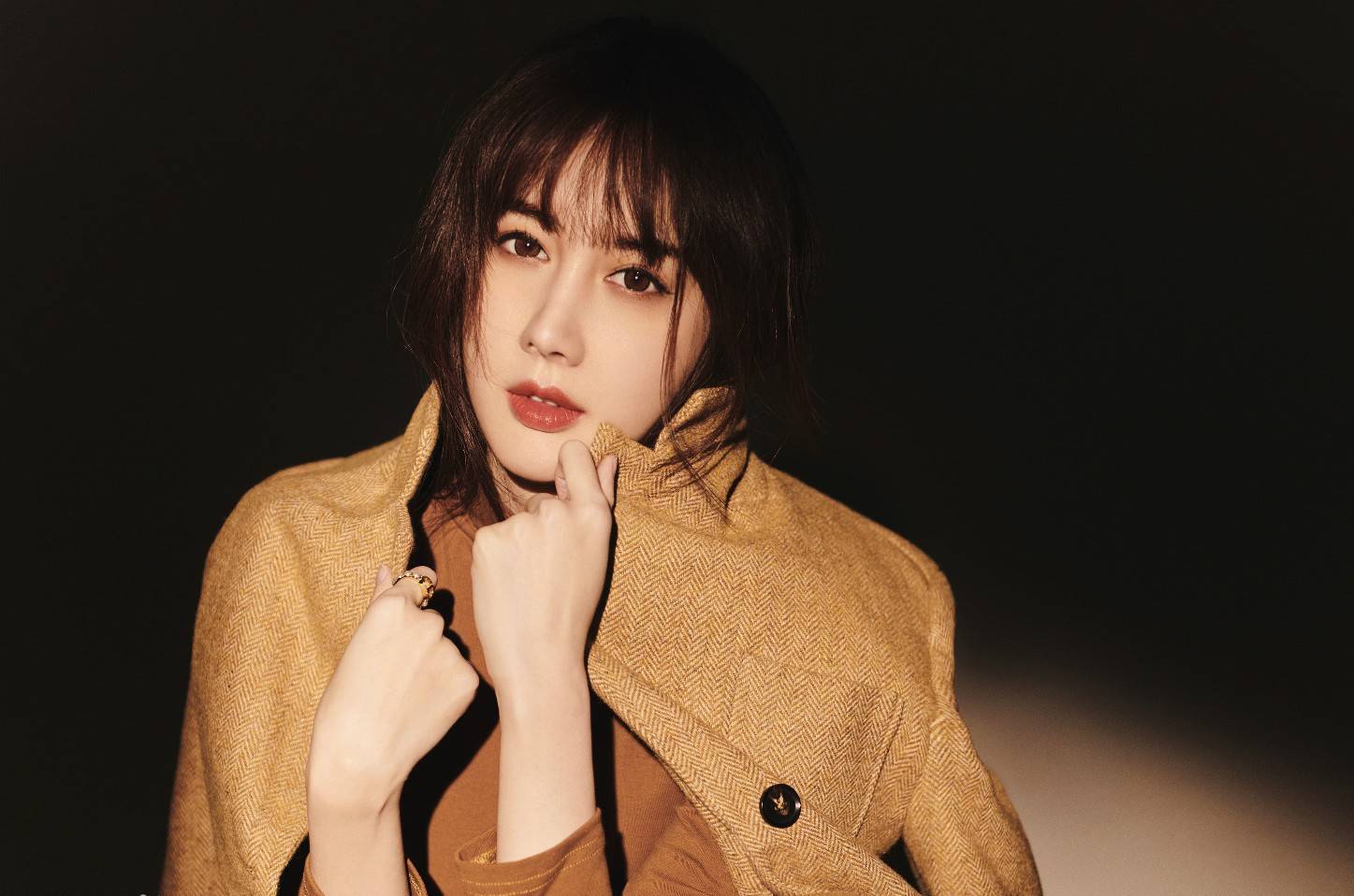 原创她被称为"烂片女王",整容失败还耍大牌,今拍啥戏也翻不了身