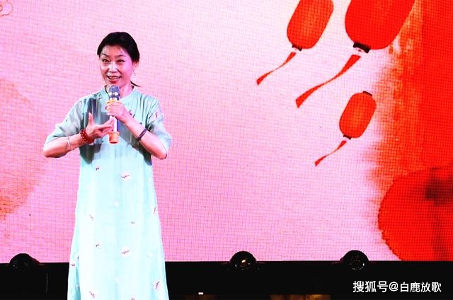 可以说阵容强大,一个个都是专业演员,光戏曲研究院就来了杨荣荣,谭敏
