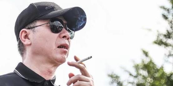 吴奇隆一看就顾家,黄渤才是接地气_冯小刚