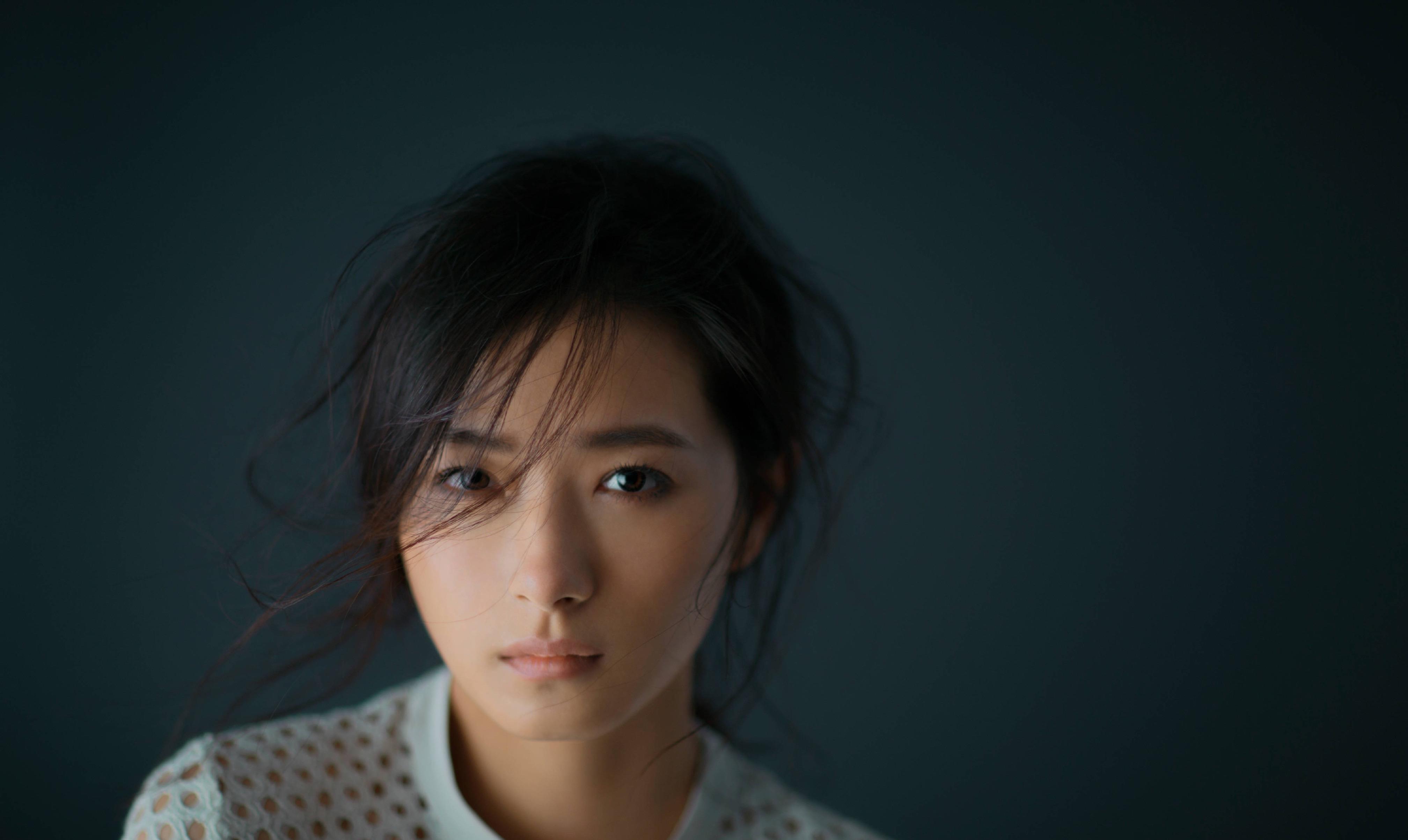 万茜手臂骨折无法录制乘风破浪的姐姐?万茜用了七个字回应大家