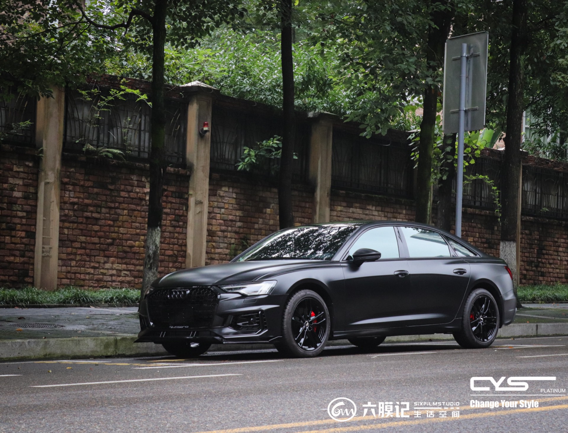 黑武士奥迪a6陶瓷黑上身颜值不输rs6重庆六膜记赏析