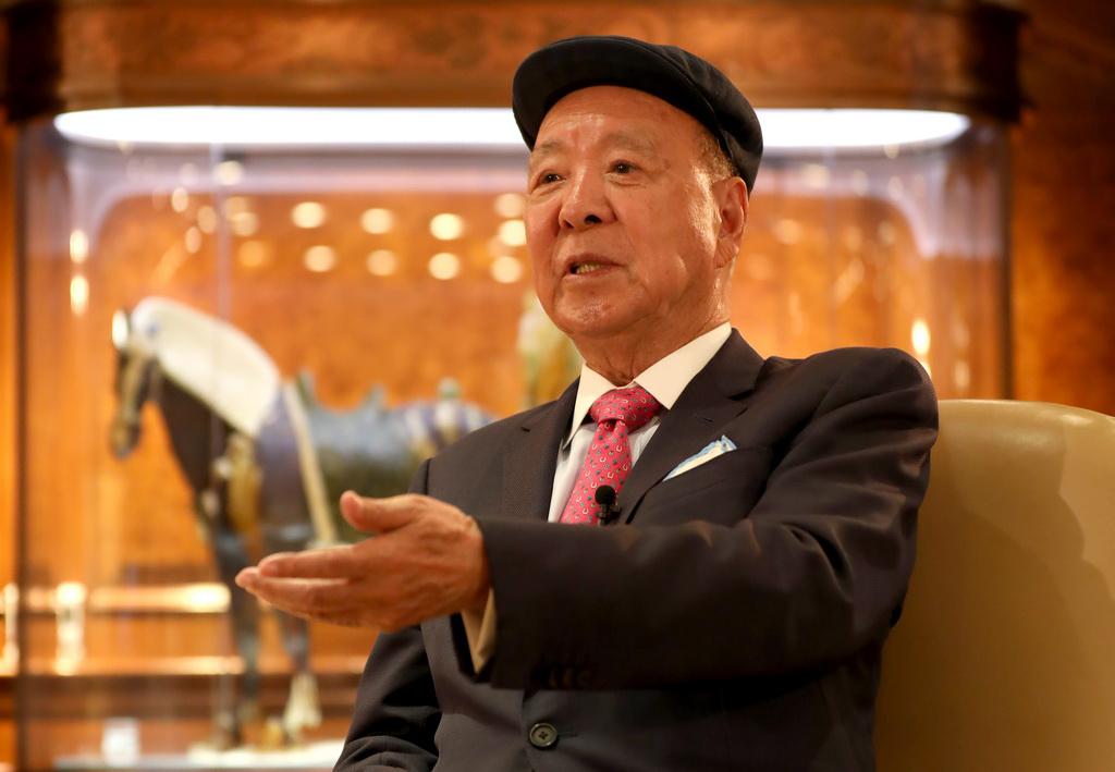 澳门新赌王诞生,曾超越李嘉诚,今年赚几百亿却常住酒店不回家