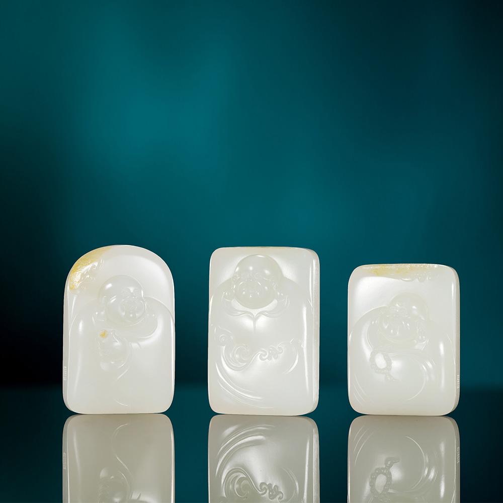 比之那些畸形别扭的籽玉怪桩货,更愿意佩戴"斋庄中正"的标准器型,也是