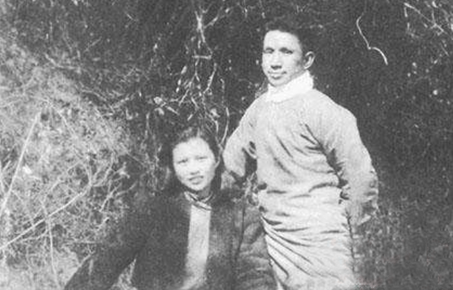 粟裕苦追楚青2年被拒战后苦诉可以等她多年楚青我答应你