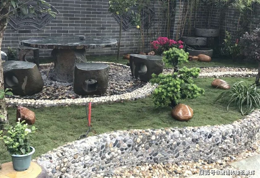 农村自建中式带院子别墅,看了赞不绝口